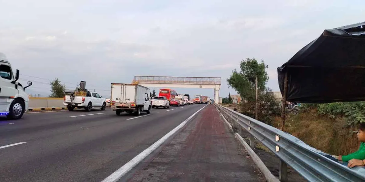 Confusión en Tlahuapan: Cierre de autopista tras reporte de secuestro; hombre regresa a casa