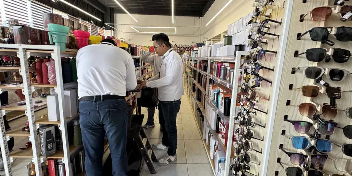 Aseguran más de 3 mil productos pirata en Super Home Club