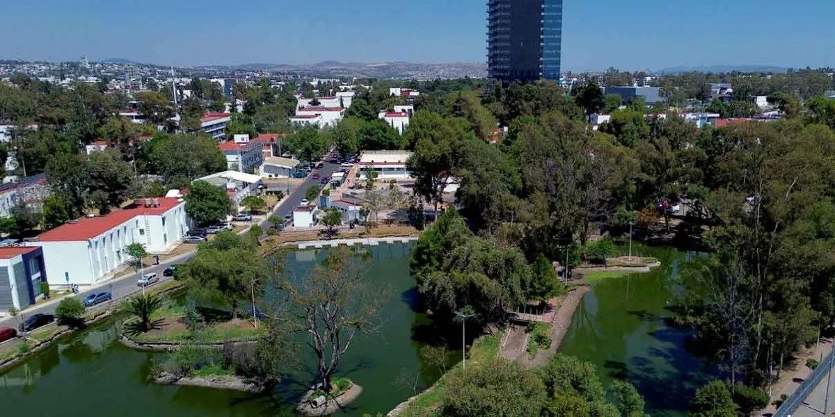 Restaura BUAP laguna de Ciudad Universitaria