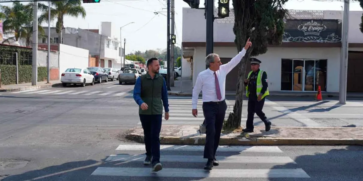 Supervisa Pepe Chedraui conclusión de mantenimiento vial de Avenida 15 de Mayo