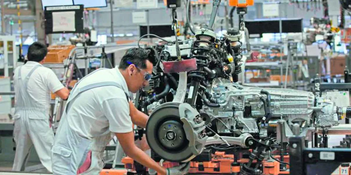 Disparidad en la industria automotriz poblana: Aumenta producción, disminuyen exportaciones