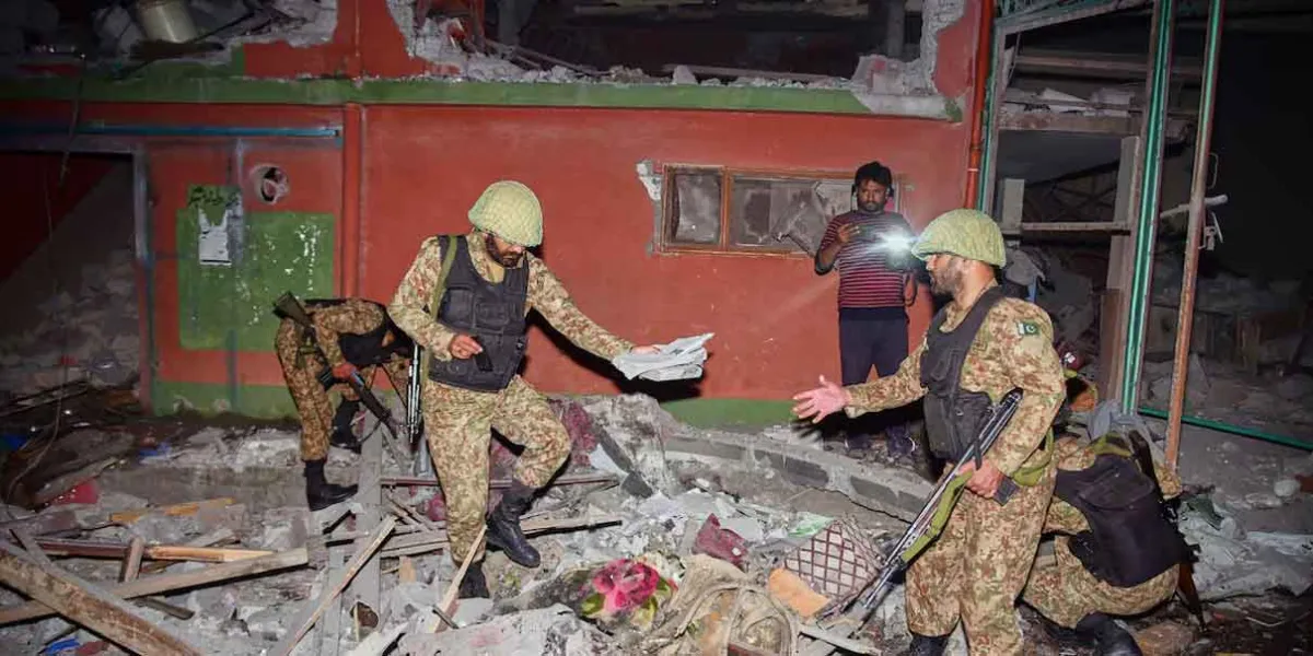 India responde con misiles a Pakistán tras atentado en Cachemira, tensiones entre potencias nucleares aumentan