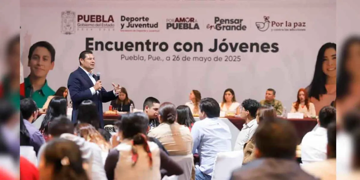Jóvenes: El motor para la transformación de Puebla, afirma Alejandro Armenta