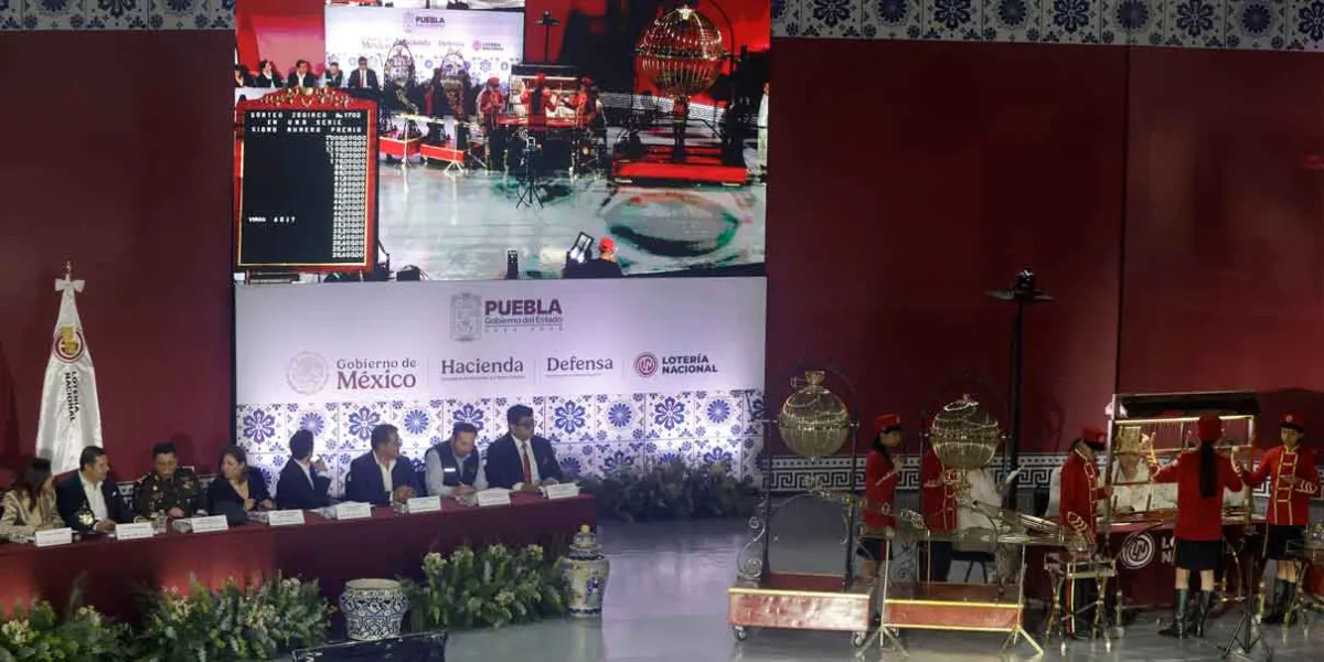 Ganadores del sorteo conmemorativo a la Batalla de Puebla de la Lotería Nacional