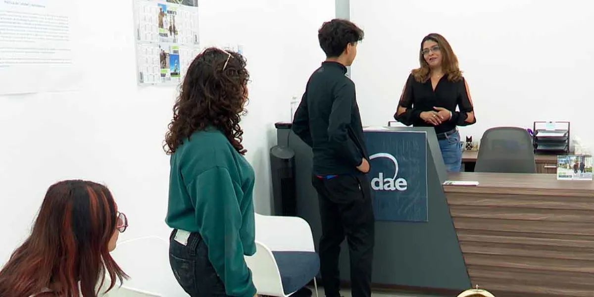 Acerca Dirección de Administración Escolar sus servicios a CU2