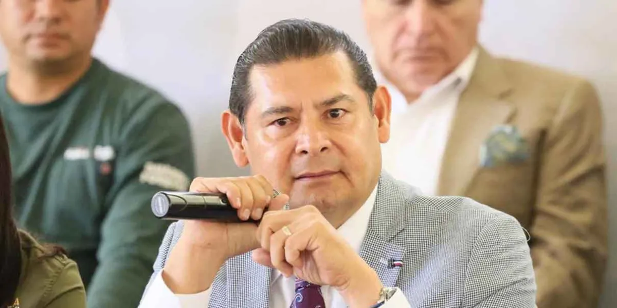 Armenta busca oficializar municipio en junta auxiliar poblana