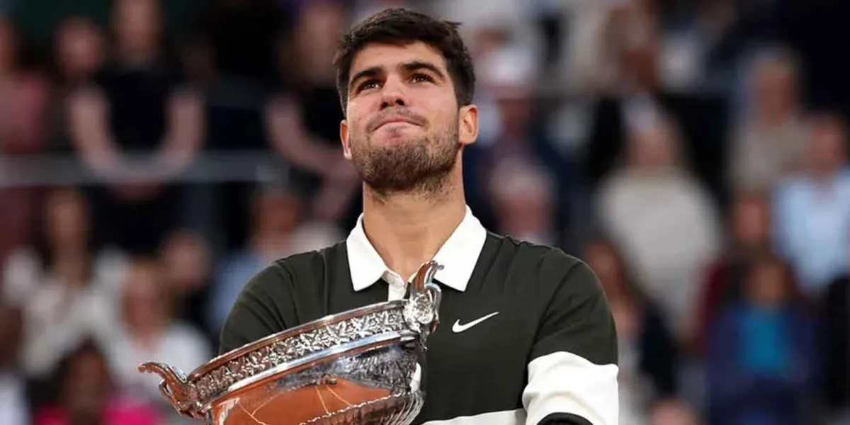 Carlos Alcaraz vence a Jannik Sinner en la final más larga de Roland Garros