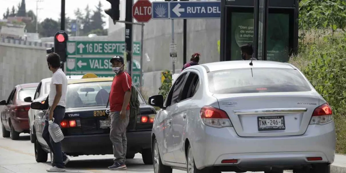 Congreso estudia taxis colectivos; ley no permite aplicación por regiones