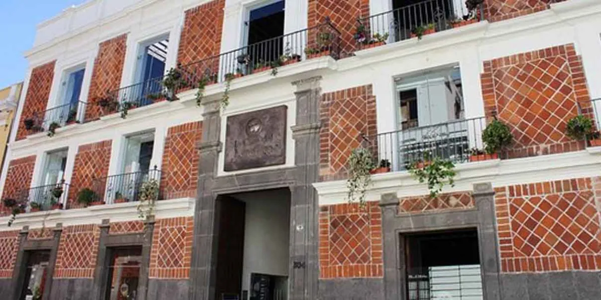Puebla reiteró al INAH la protección al patrimonio de la ciudad