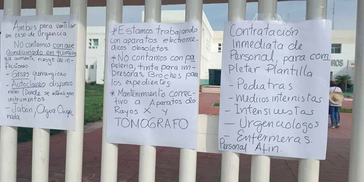 Sin medicamentos ni médicos: trabajadores del Hospital de Izúcar exigen atención