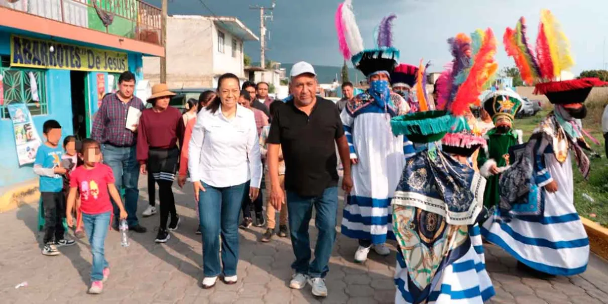 Ariadna Ayala entregó a San Juan La Sabana nuevo tanque elevado