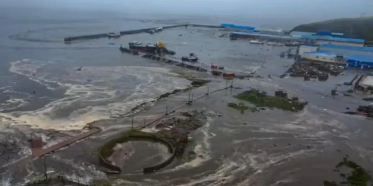 Alerta en el Pacífico por sismo de 8.8 en Rusia: tsunami impacta Japón y activa emergencias en AL