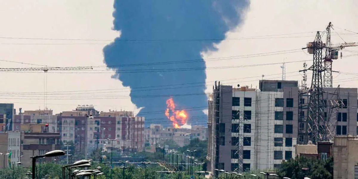Israel intensifica bombardeos en Damasco y eleva tensión regional: ataques dejan comandantes muertos 