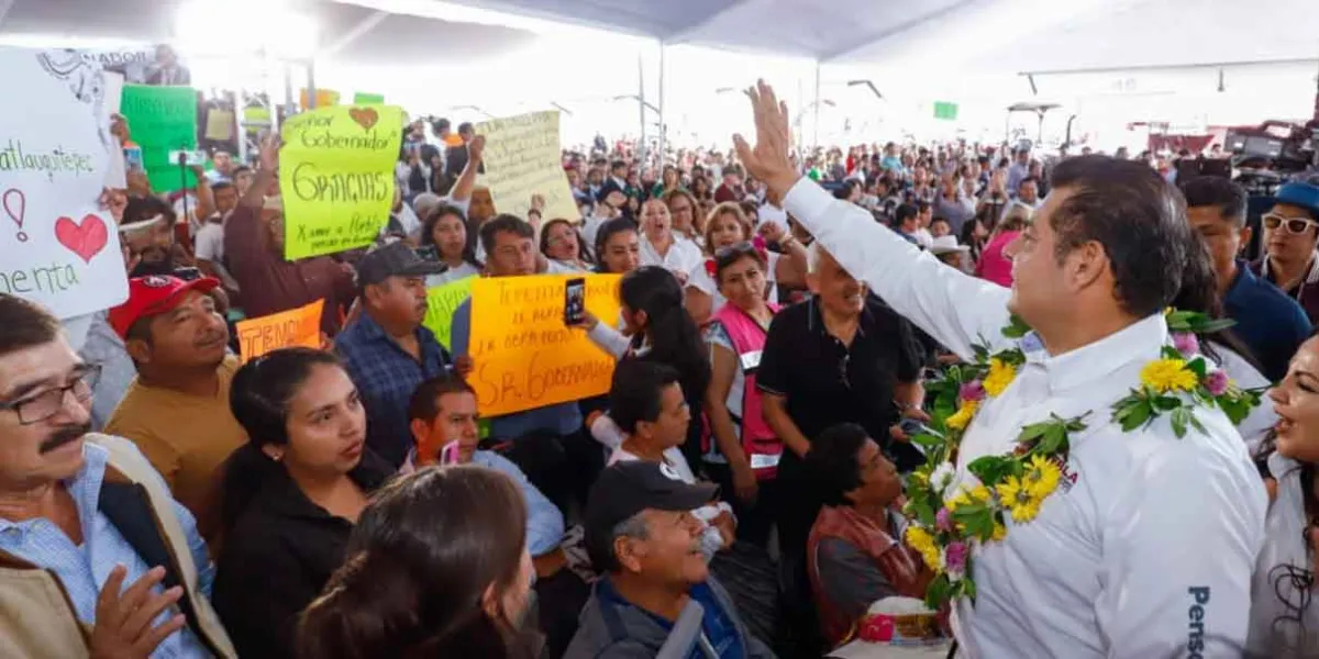 Justicia social y obra comunitaria: Armenta entrega apoyos sin condicionamientos