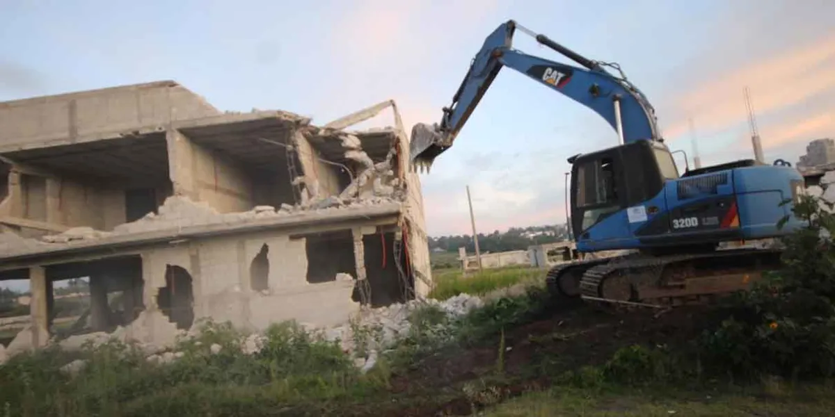 Recuperan 8 de 22 hectáreas en La Covadonga; participan más de 200 elementos