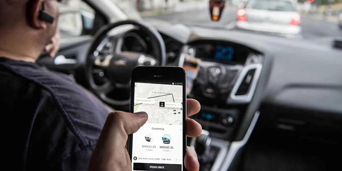 Uber aumenta tarifas a usuarios hasta 7 % tras reforma laboral y desata críticas del Gobierno de México