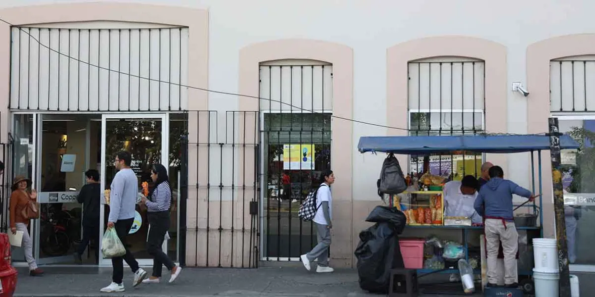 Investigan presunto asalto en tienda Coppel del Centro Histórico; sería el tercer incidente en menos de un mes en Puebla