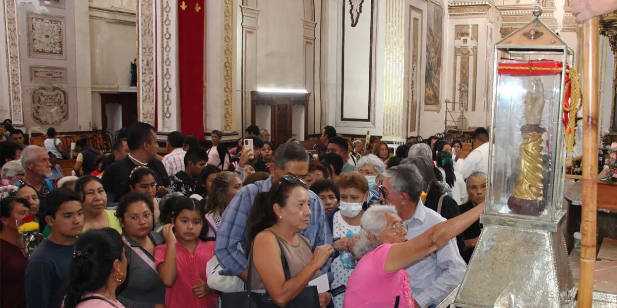 Campanas de Atlixco anuncian visita histórica: llega la reliquia de San Judas Tadeo a Santa María de la Natividad