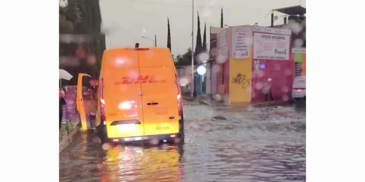 Activan monitoreo en Atlixco tras tromba repentina; llaman a reportar emergencias