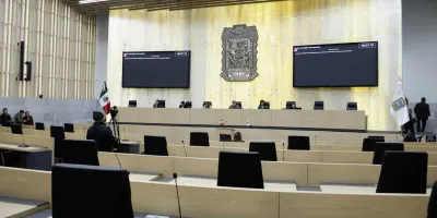 Se analiza remiendo a la Ley Censura para atender observaciones de juez federal