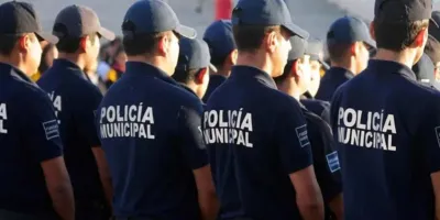 Detención de 7 policías municipales y 24 bajas obligó a cambiar mandos