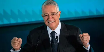 Salinas Pliego con todo, para 2030
