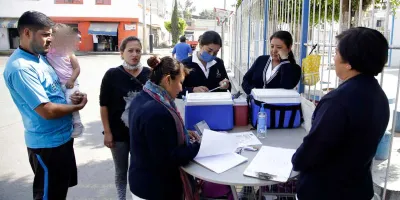 Puebla refuerza vacunación y activa cerco sanitario por riesgo de sarampión