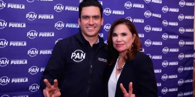   Blanca Alcalá y su color azul 