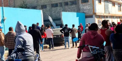 Presunta persecución deja una mujer sin vida y un herido en Texmelucan