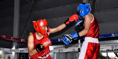Gobierno de México lanza “Boxeando por la Paz”: apoyo mensual a boxeadores y clases gratuitas para 100 mil jóvenes