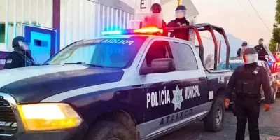 Policía de Atlixco recupera camioneta con reporte de robo en colonia Revolución