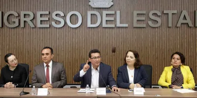 Congreso de Puebla defiende unidad de Morena, PT y PVEM pese a voto dividido en reforma electoral