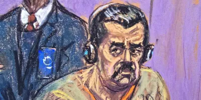 Juez en EE.UU. mantiene cargos por narcoterrorismo contra Nicolás Maduro y su esposa