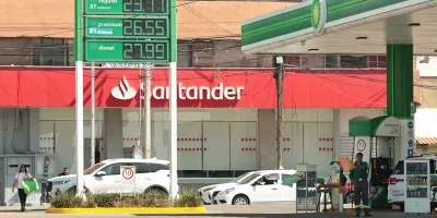 Gobierno fija tope al diésel: costará 27 pesos en todo el país
