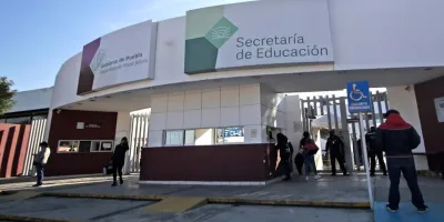 Auditoría revela posibles irregularidades en 6 mil plazas de la SEP Puebla