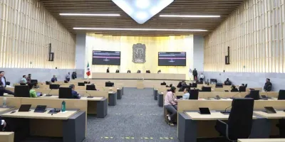 Mañanera en el Congreso genera choque entre PAN y Morena en Puebla