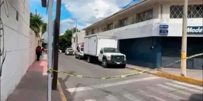Investigan muerte de una mujer localizada en una casa de Tehuacán