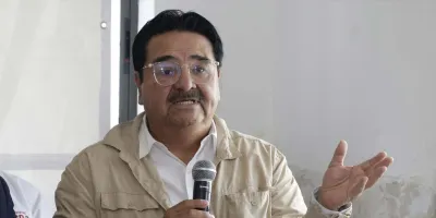 Ningún partido le competirá a Morena en Puebla, advirtió Agustín Guerrero