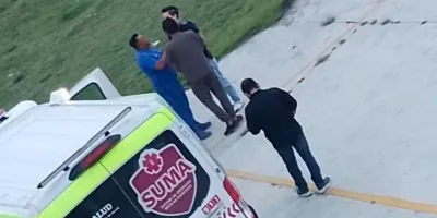 Personal médico de hospital y de SUMA de Texmelucan levantan sospechas por consumo de alcohol