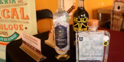 Quinta Feria del Mezcal y el Pulque en Atlixco reúne a más de 60 productores