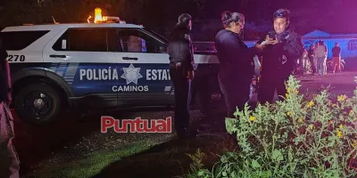 Conductor muere luego de que su vehículo cayera a una barranca en Tlalancaleca