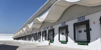 "Está desolada": acusan poca actividad y nulo almacenamiento en la Megafarmacia de Huehuetoca