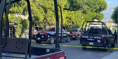 Ataque a balazos en autolavado de Tehuacán deja un muerto y un herido