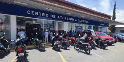 Temor a perder línea telefónica provoca filas en Telcel de Texmelucan