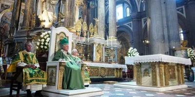 Catedral de Puebla recuerda a migrante fallecido en Estados Unidos bajo custodia del ICE