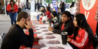 Puebla va contra la tendencia y reduce pobreza laboral en 2026