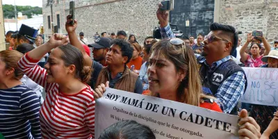 Crece el rechazo al cierre de la Academia Militarizada Ignacio Zaragoza en Puebla