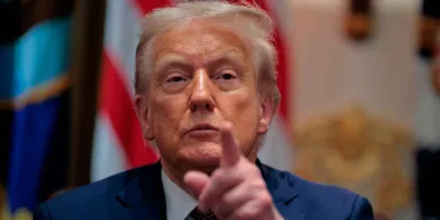 Trump y Canadá escalan su guerra comercial y presionan al T-MEC