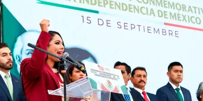 Encabeza Tonantzin Fernández ceremonia conmemorativa de la Independencia de México
