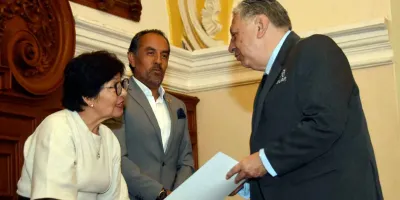 Entrega Rectora Lilia Cedillo reconocimientos a la primera generación de egresados de la FACUFI